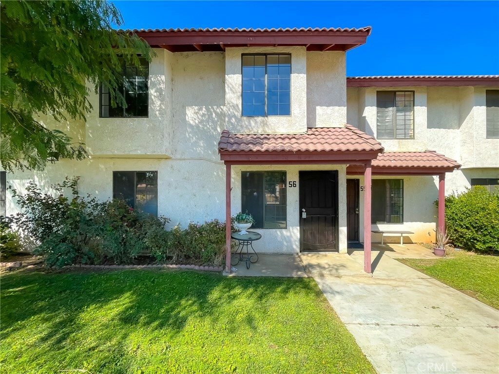 Property Photo:  2260 E Avenue Q4 56  CA 93550 