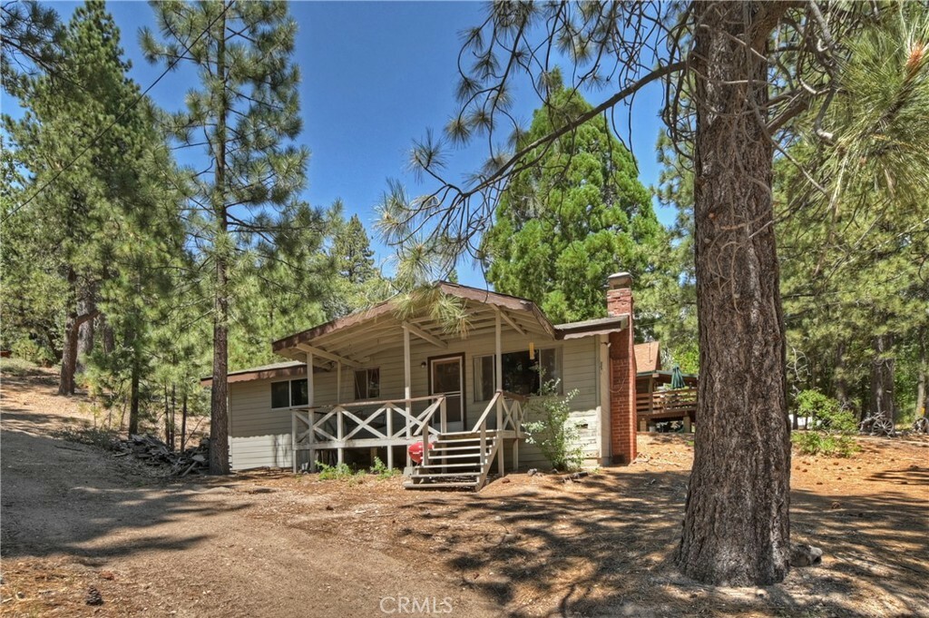 Property Photo:  33664 Green Valley Lake Road  CA 92341 