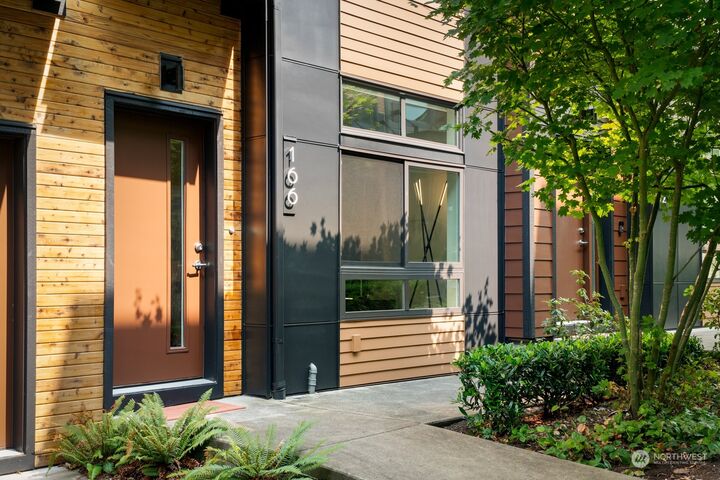 166 Sky Ridge Walk NW  Issaquah WA 98027 photo