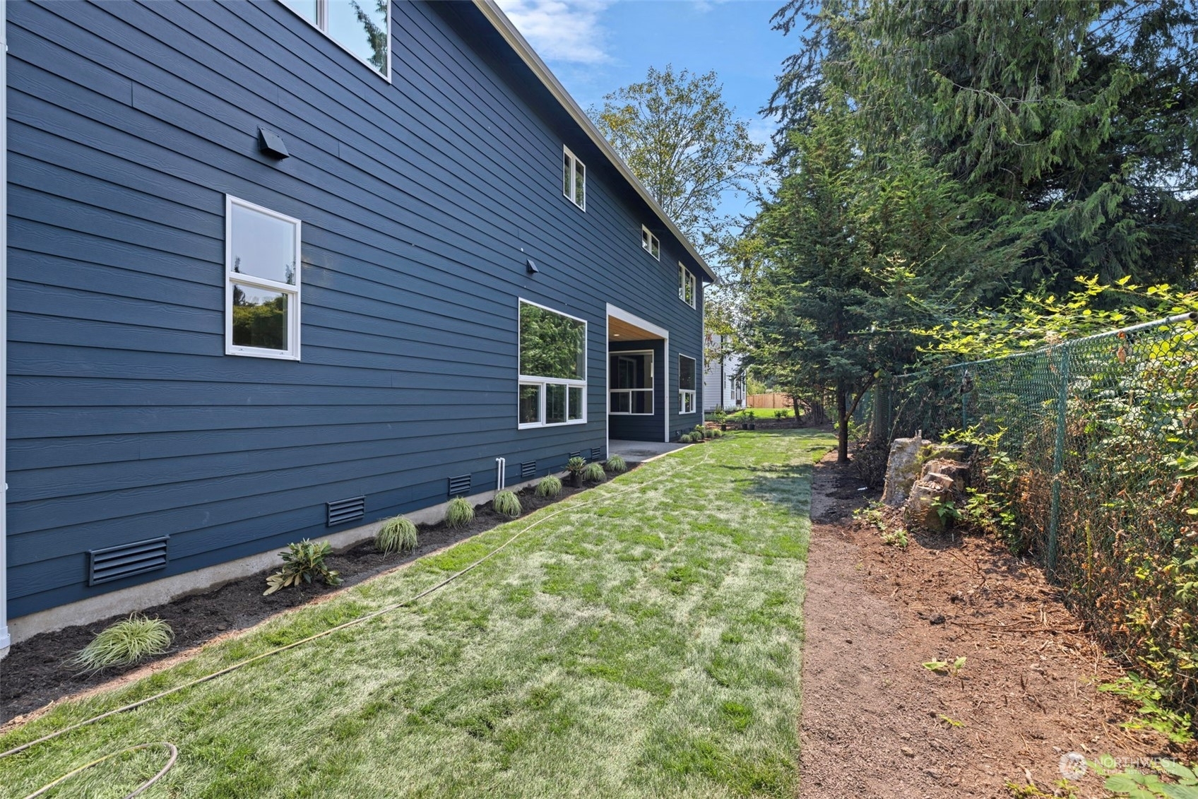 Property Photo:  22206 Old Poplar Way  WA 98036 