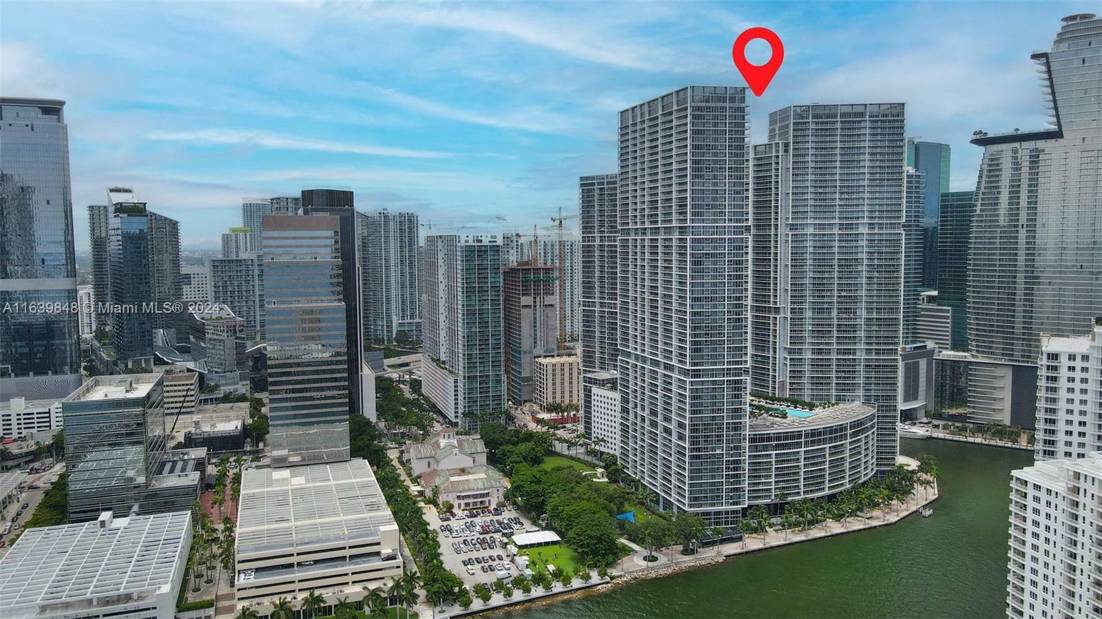 Property Photo:  495 Brickell Ave 2411  FL 33131 