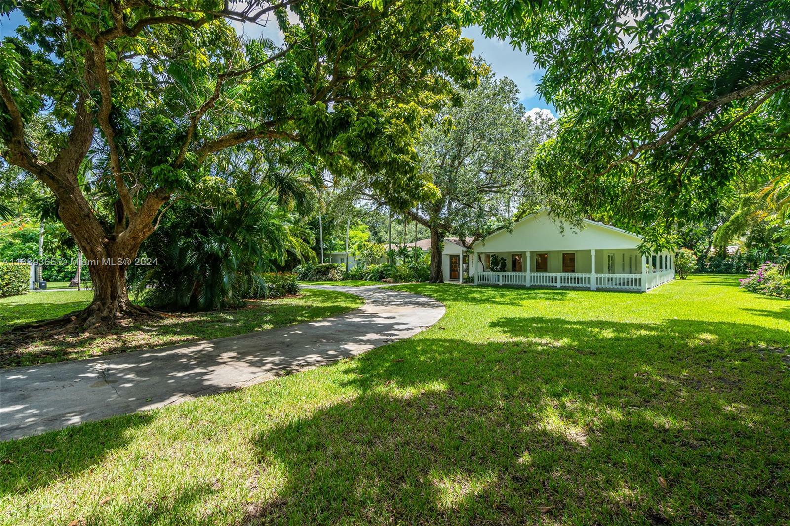 Property Photo:  10821 SW 92nd Ave  FL 33176 