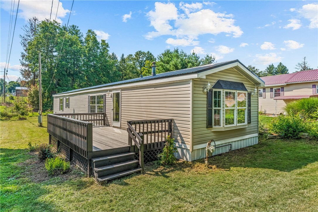 Property Photo:  328 S Shenango  PA 16137 