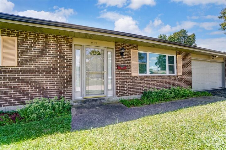 217 Porter Drive  Englewood OH 45322 photo