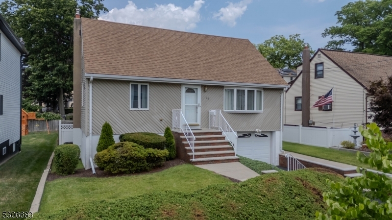 Property Photo:  18 Carneer Ave  NJ 07070 