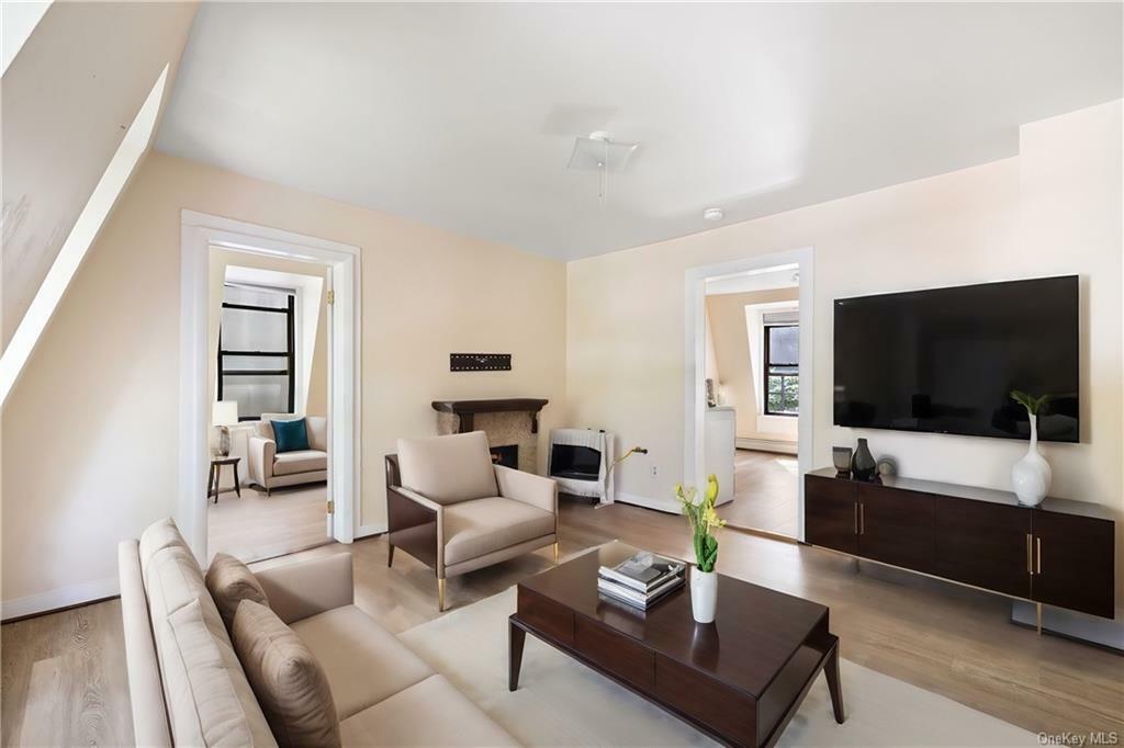 Property Photo:  506 Piermont Avenue 2  NY 10968 