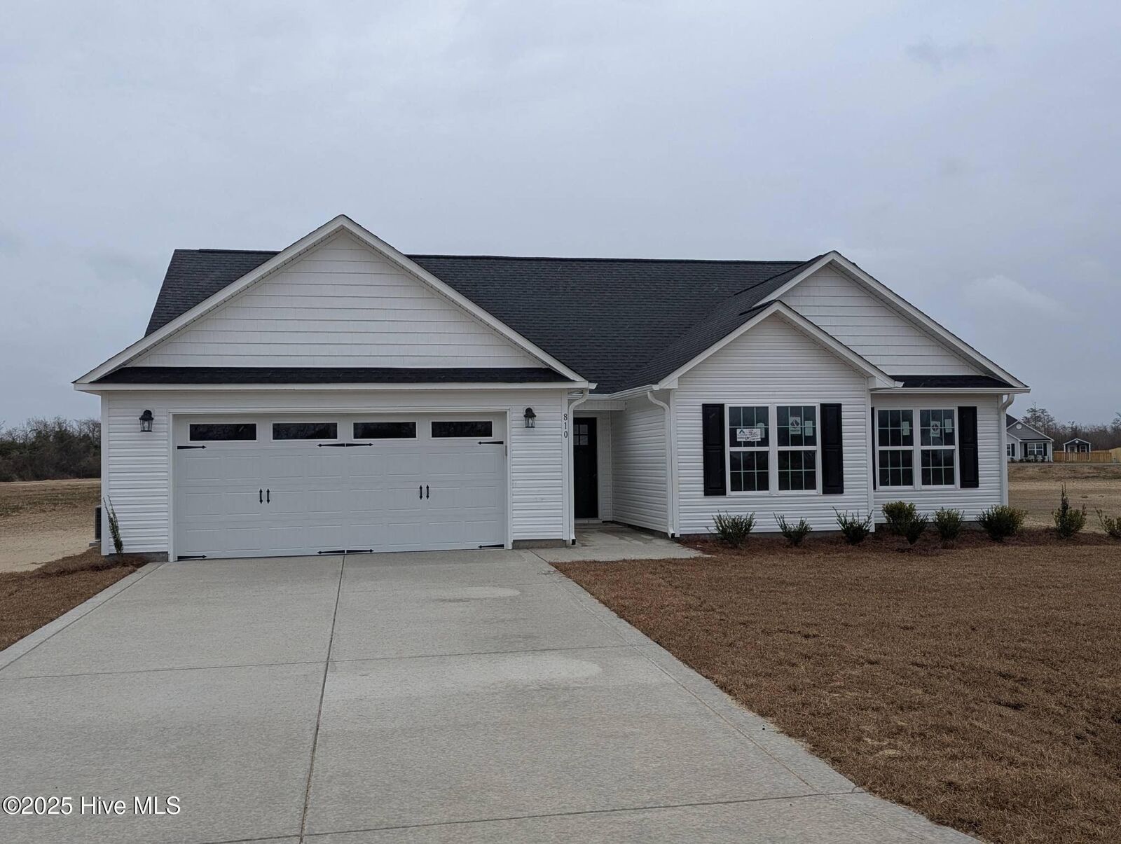 Property Photo: 810 Calebs Creek Court NC 28555