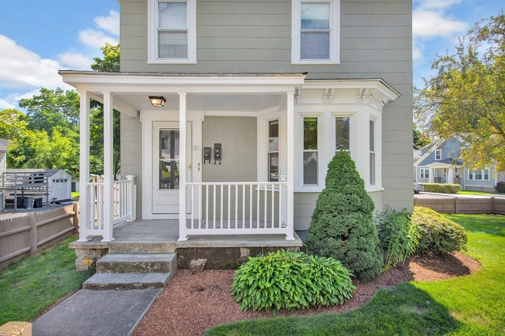 Property Photo:  20 Lake Ave  MA 01801 