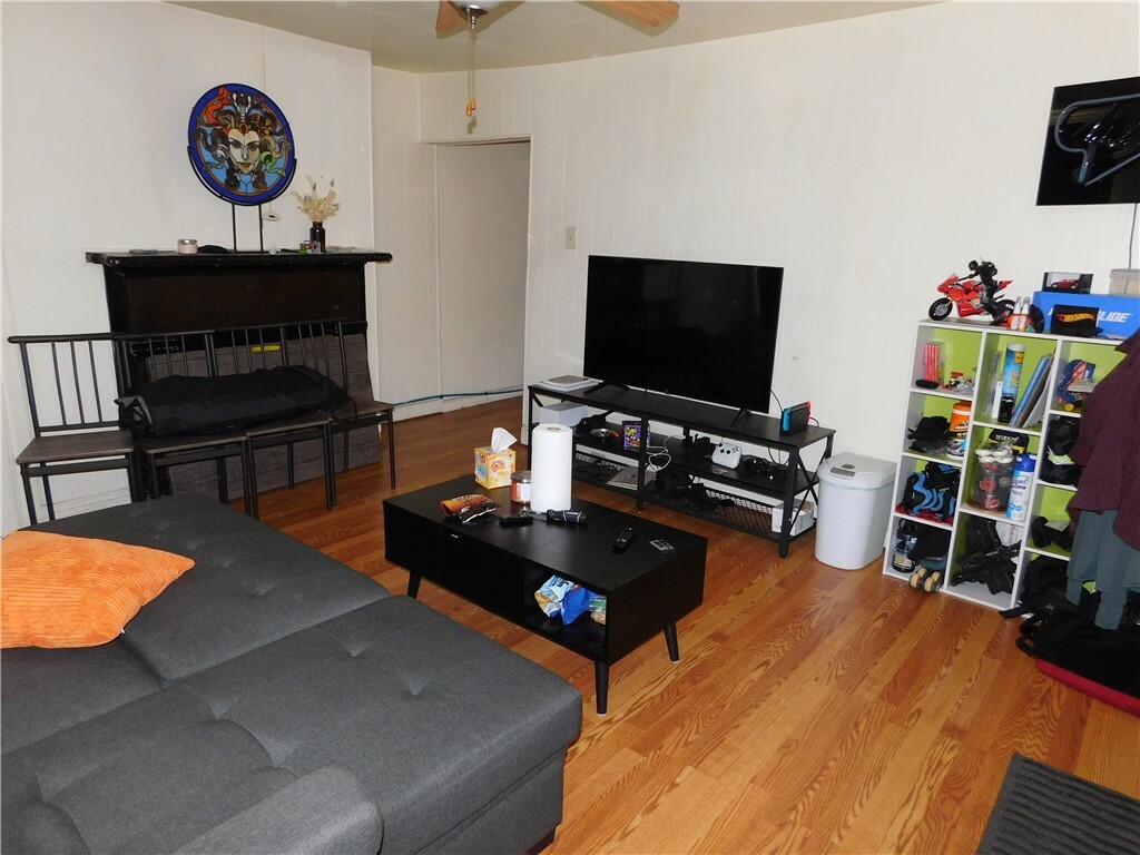 Property Photo:  70 S Nineteenth  Street  PA 15203 