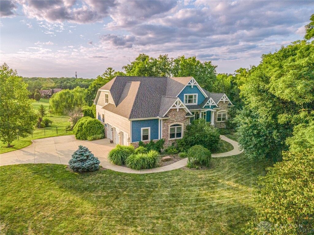 Property Photo: 1412 Hemingway Drive OH 45068