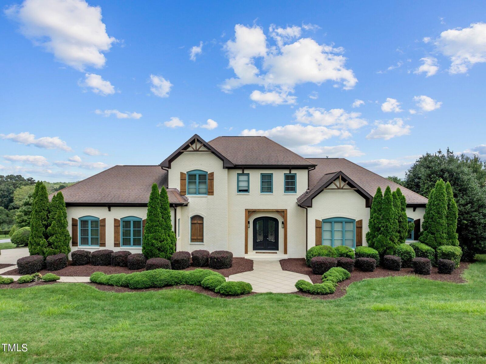 Property Photo:  1189 Stone Kirk Drive  NC 27614 