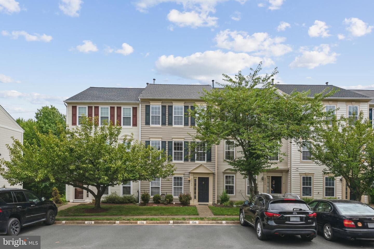 Property Photo:  22342 Great Trail Terrace  VA 20164 