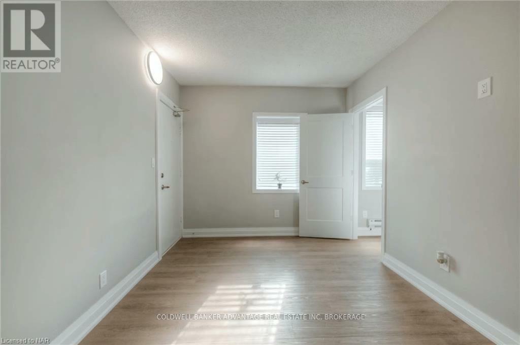 Property Photo:  81 Gibson Avenue 1  ON L8L 6J9 