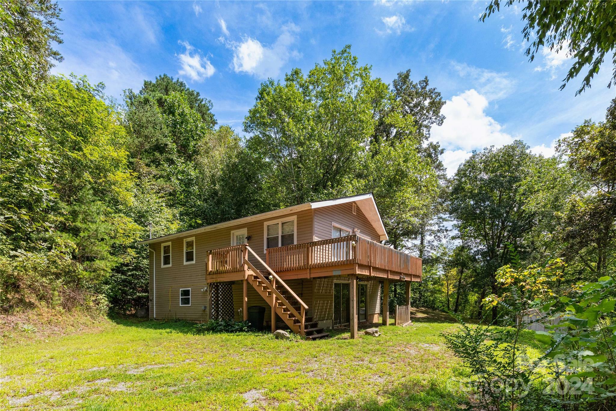 Property Photo: 96 Rocky Bottom Lane NC 28721