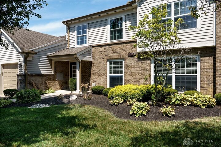 4370 North Point Court 302  Deerfield Twp OH 45040 photo