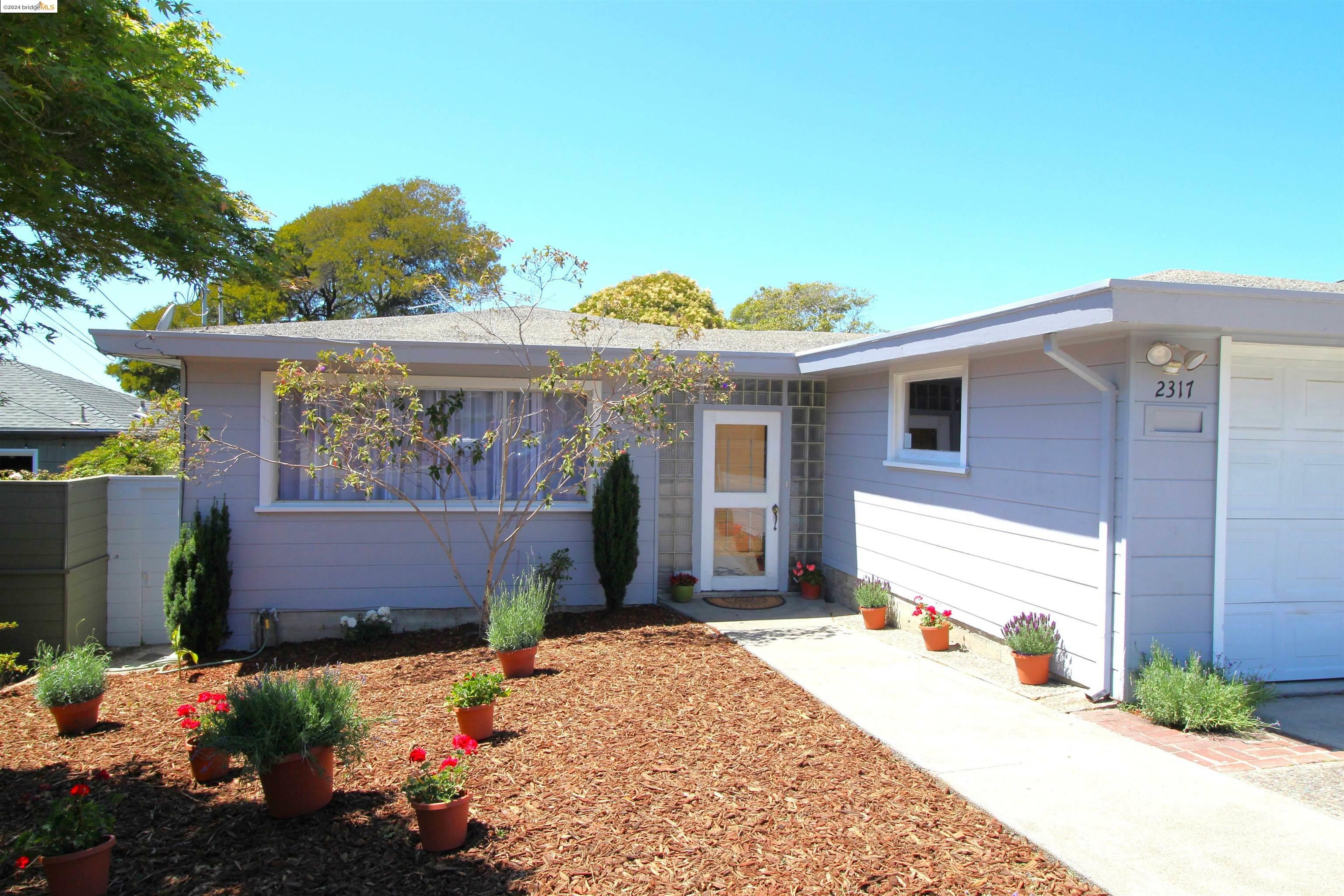 Property Photo:  2317 Gloria St  CA 94530 