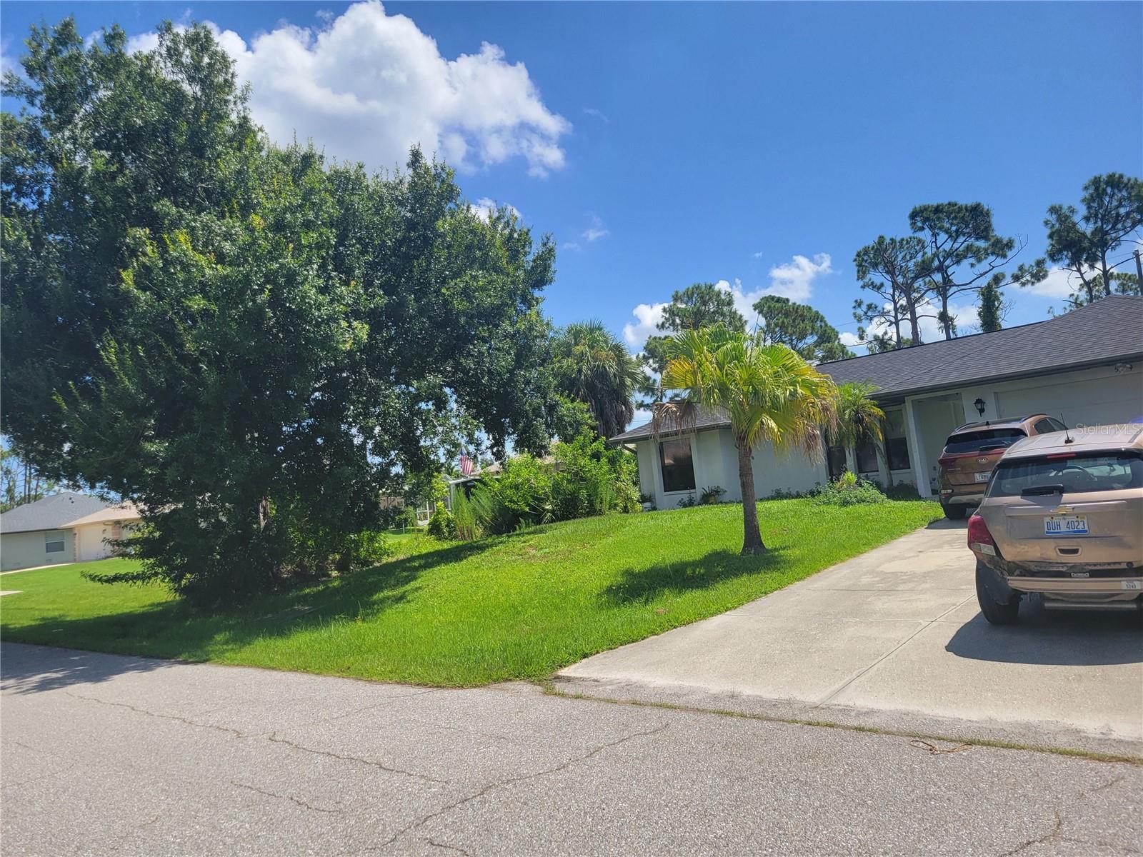 Property Photo: 5394 Winfree Street FL 33981