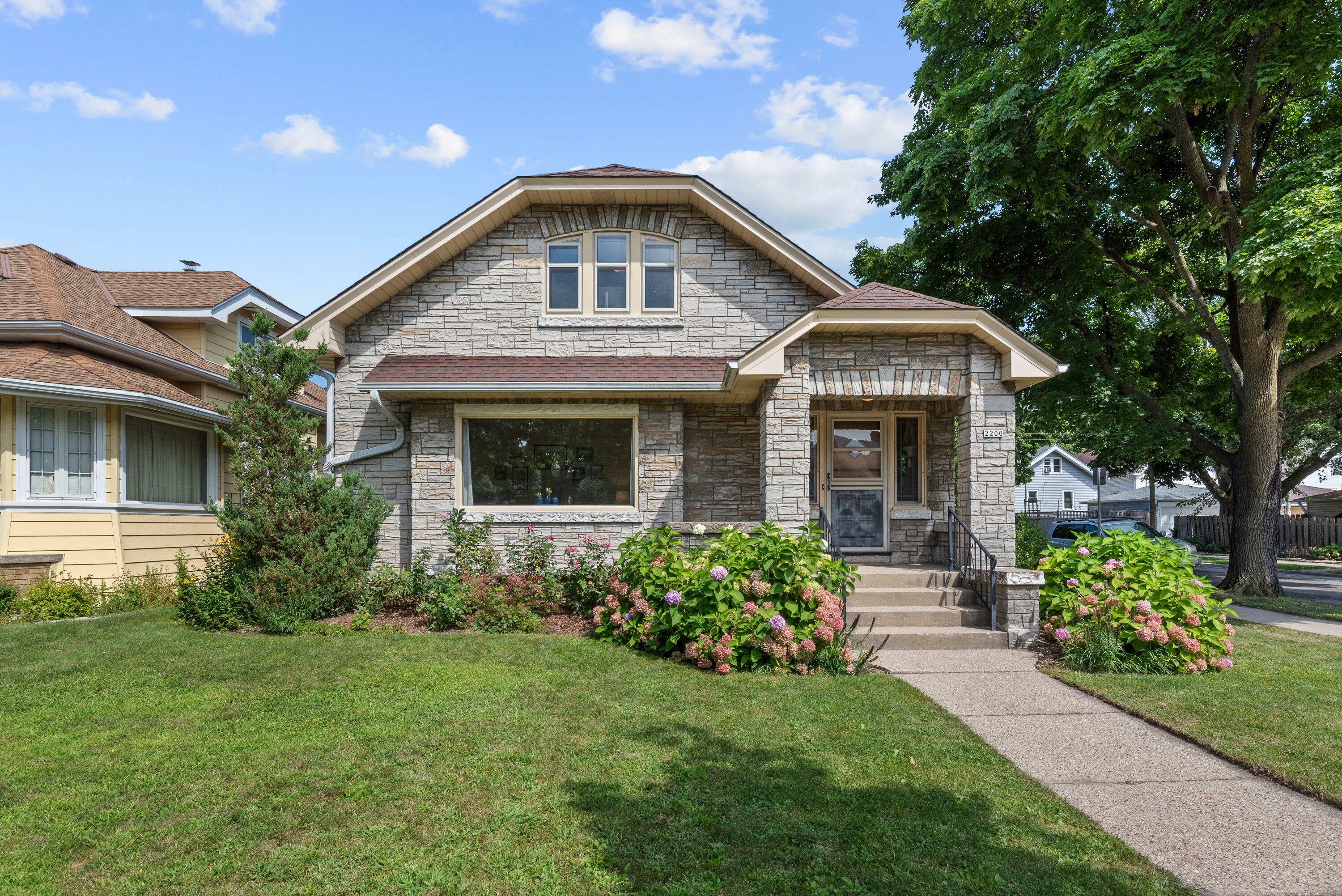 Property Photo:  2200 N 58th St  WI 53208 