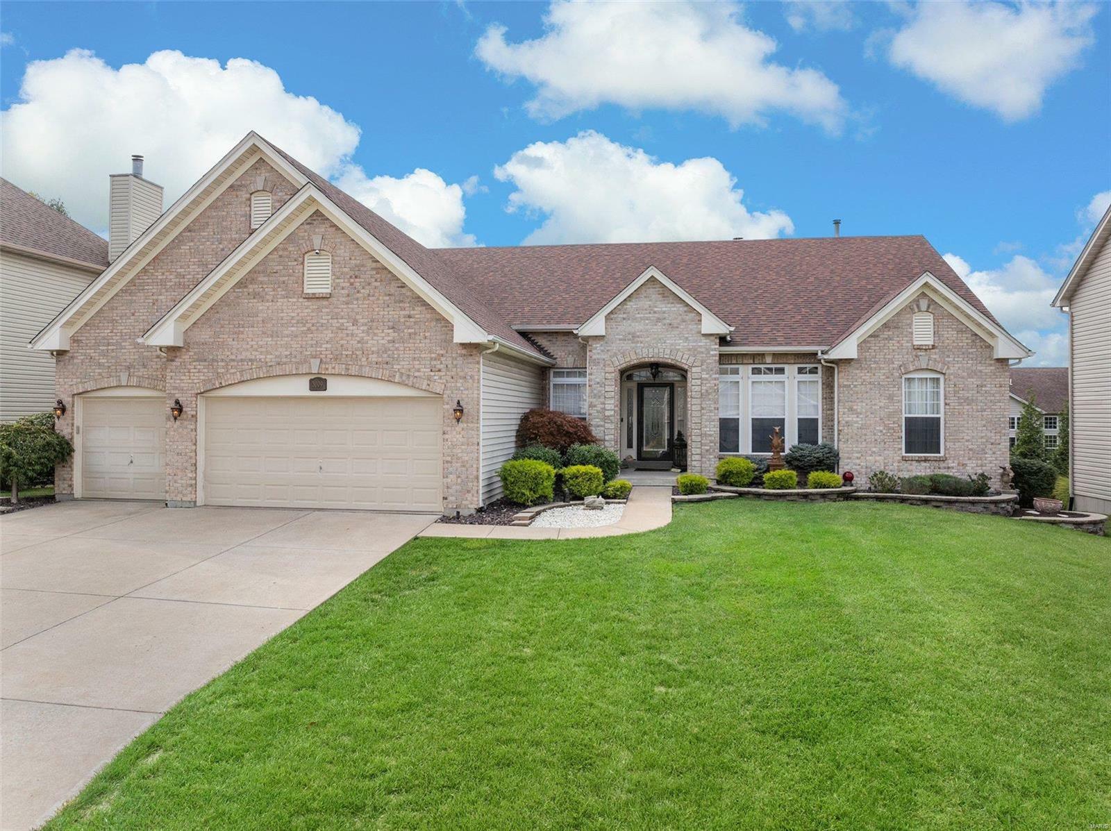 Property Photo:  3009 Brook Hollow Drive  MO 63366 