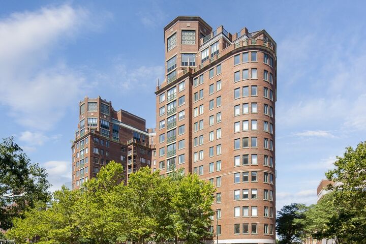 Property Photo: 10 Rogers Street 502 MA 02142