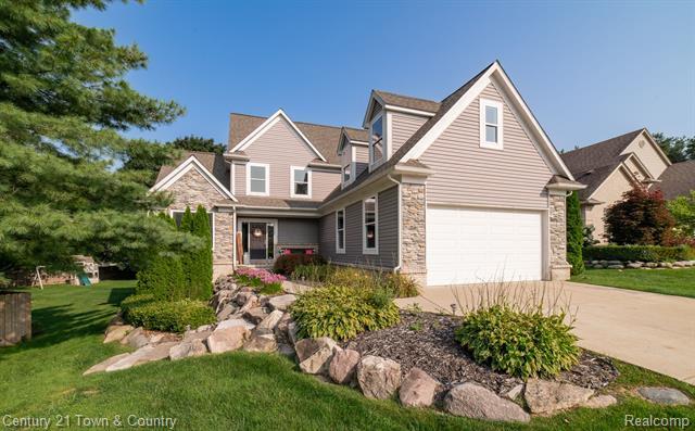Property Photo: 6190 Foxfire Circle MI 48346