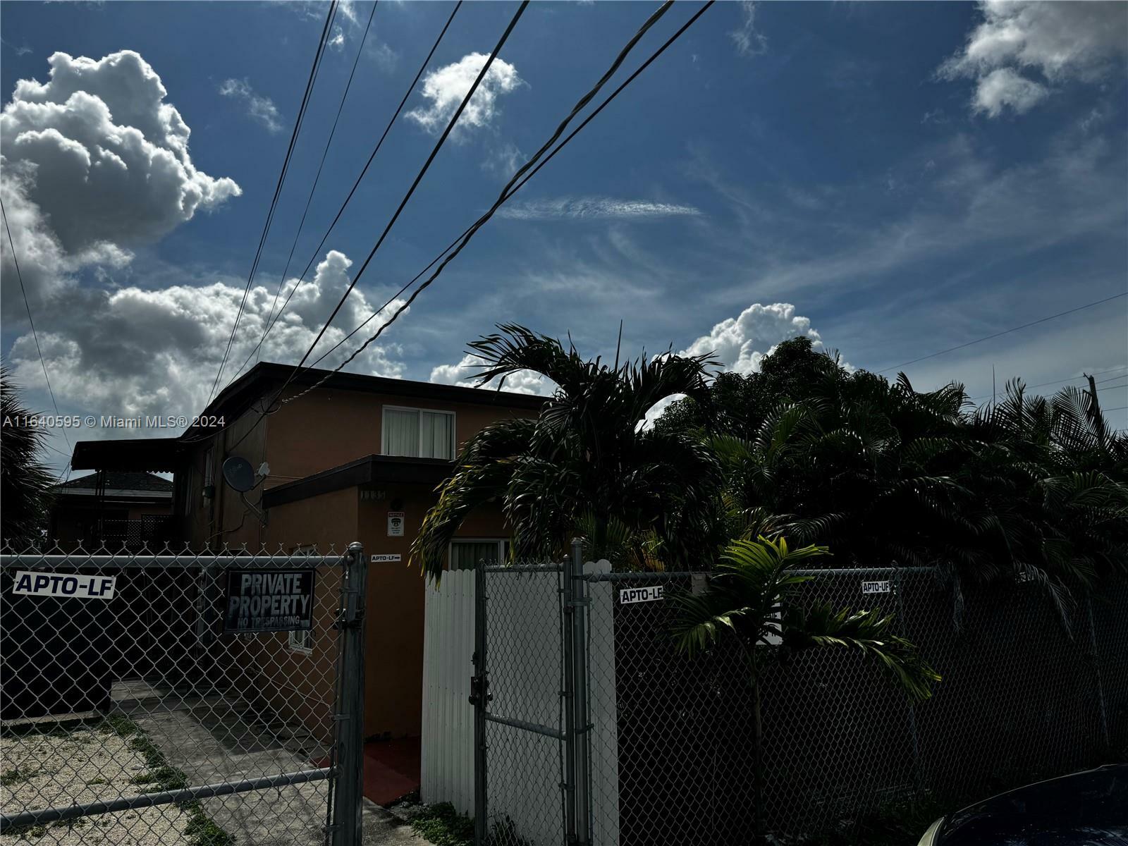 Property Photo:  1135 NW 33rd Ave  FL 33125 