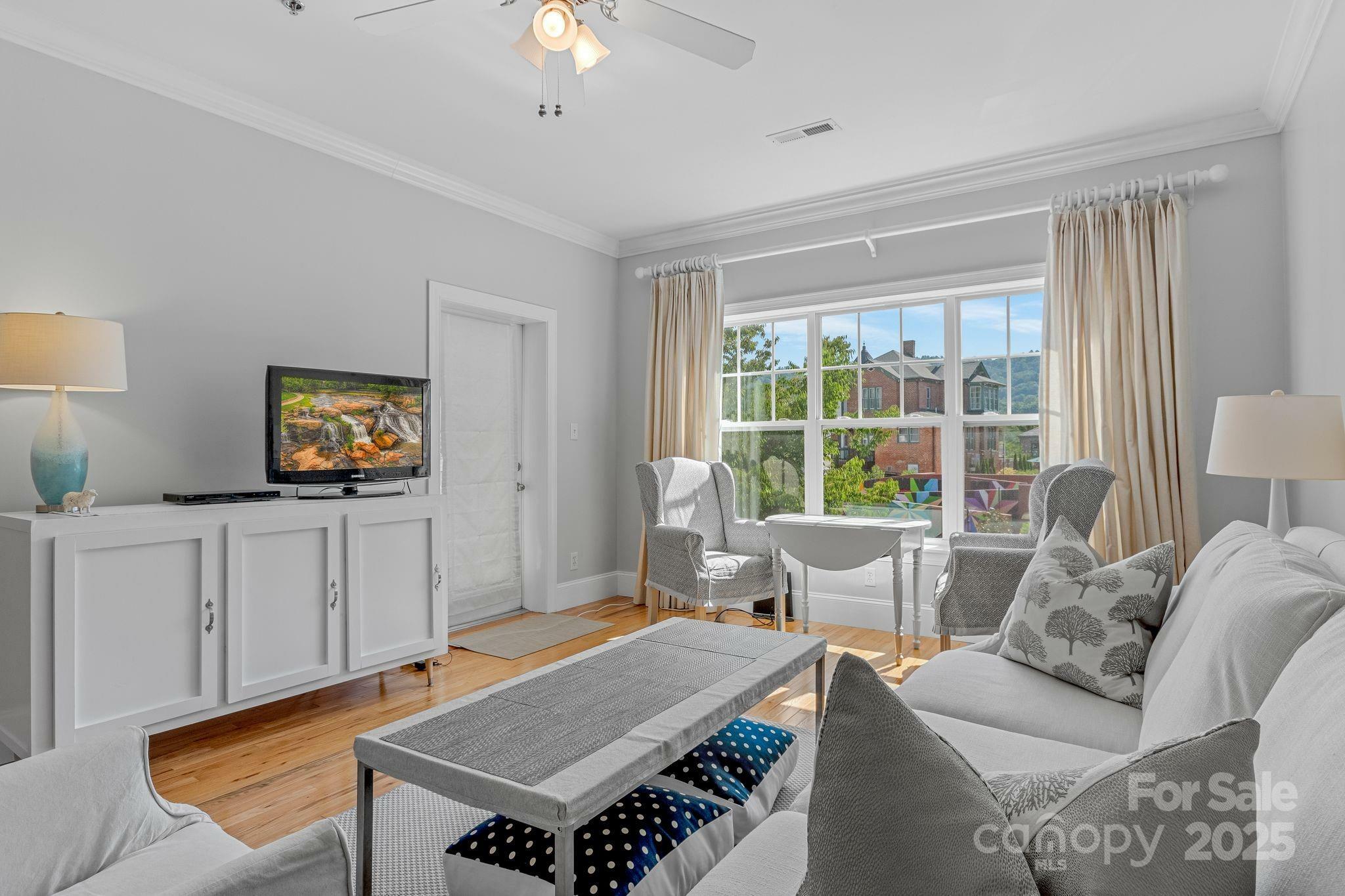 Property Photo: 155 Lexington Avenue S B311 NC 28801