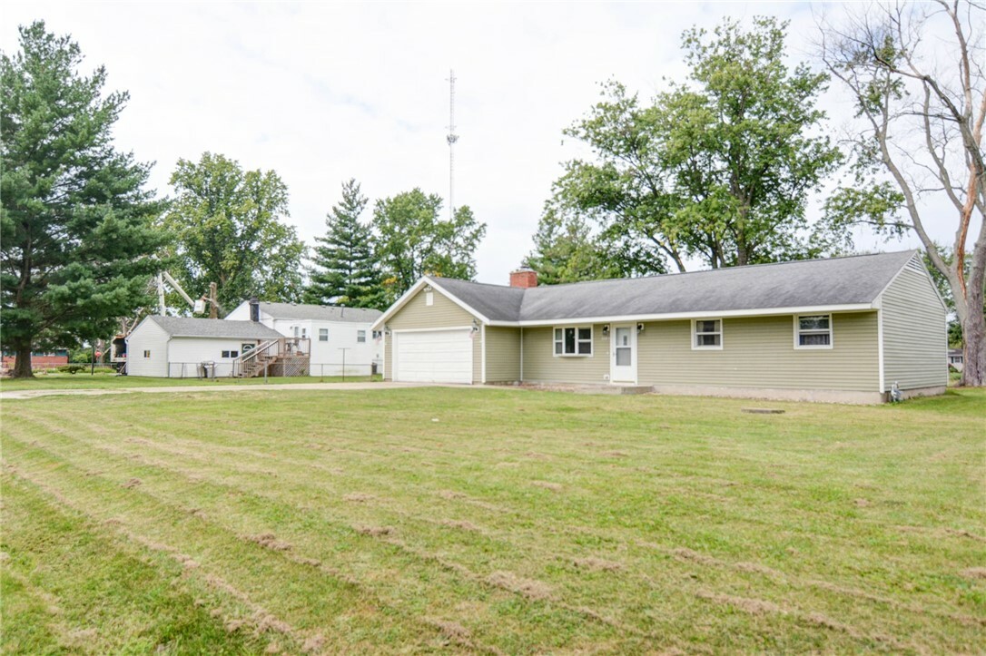 Property Photo:  2263 Wilcox Lane  IL 62526 