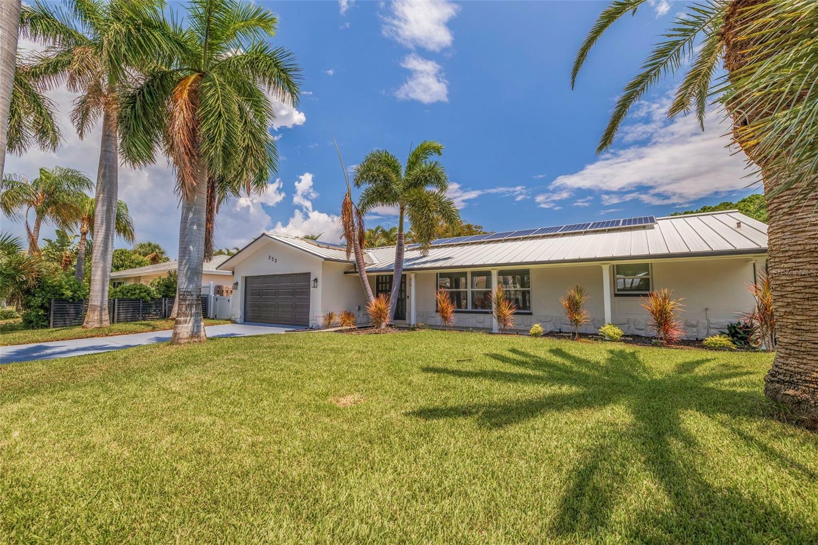 Property Photo:  323 7th Avenue N  FL 33715 