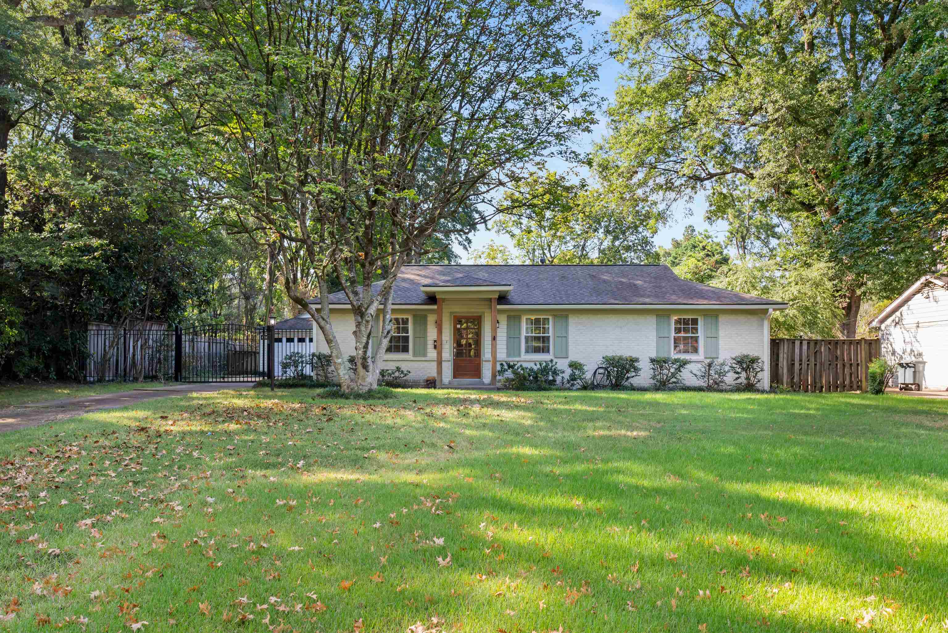 Property Photo:  4461 Princeton Rd  TN 38117 