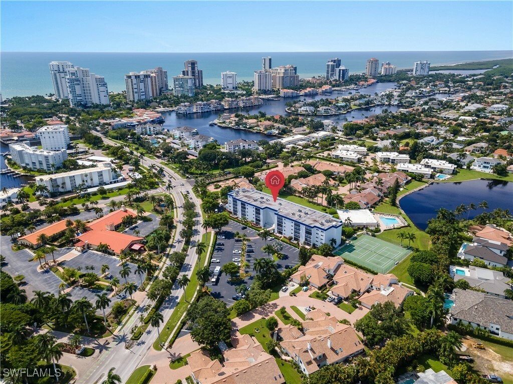 Property Photo:  555 Park Shore Drive B513  FL 34103 