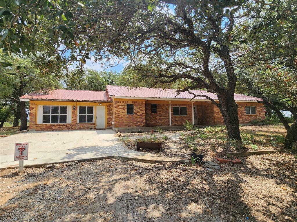 Property Photo:  1101 County Road 156  TX 76823 