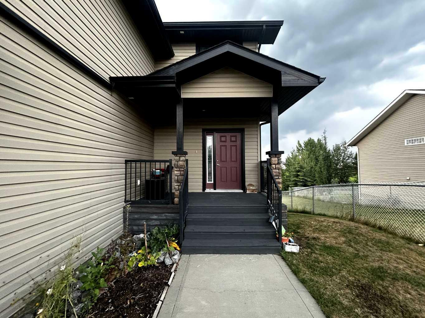 Property Photo:  53 Pondside Crescent  AB T0M 0J0 