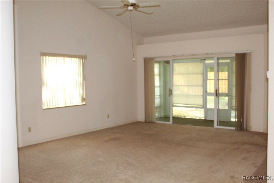 Property Photo:  809 S Inverie Drive  FL 34453 