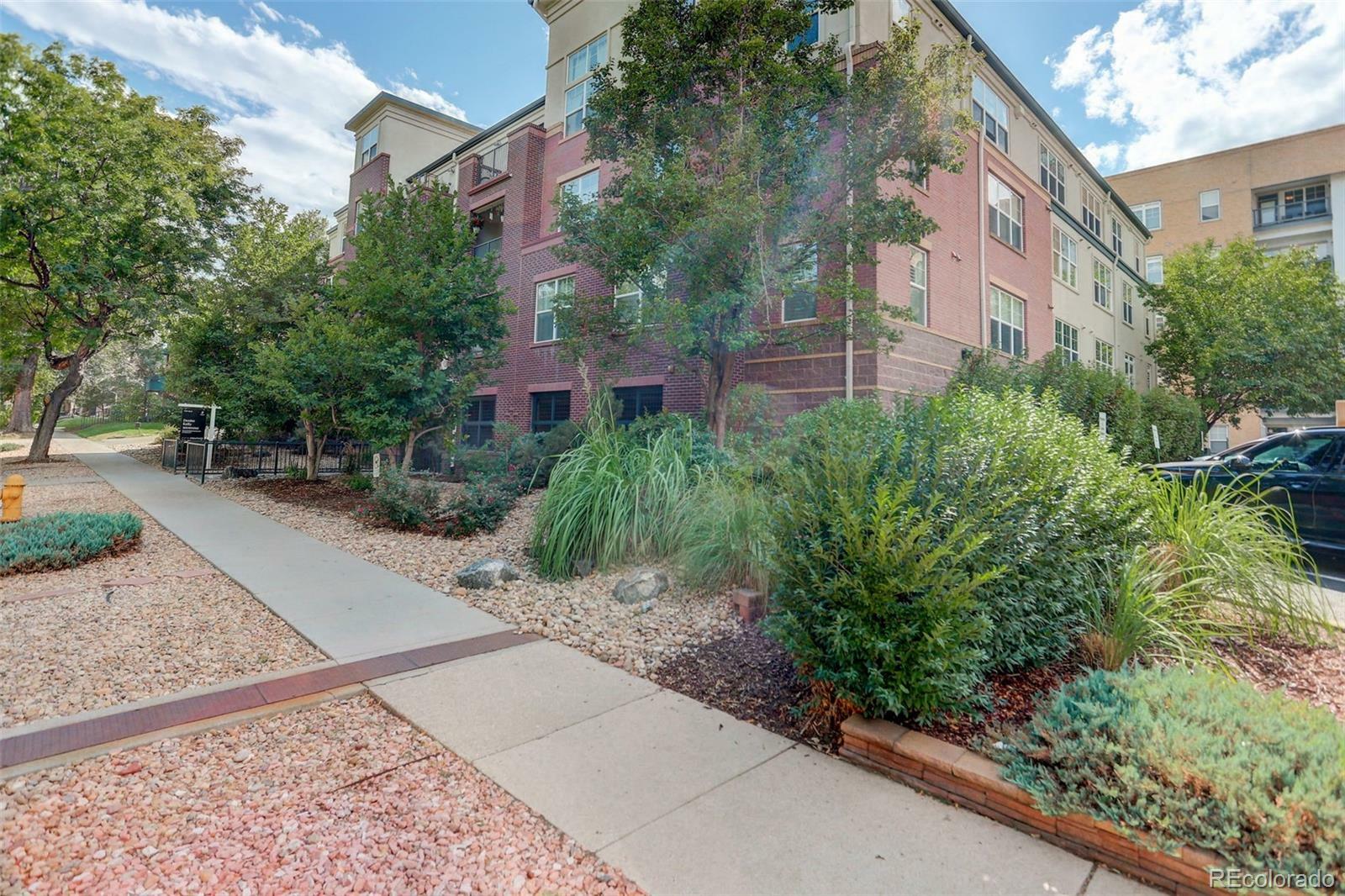 Property Photo:  1623 Saint Paul Street 202  CO 80206 