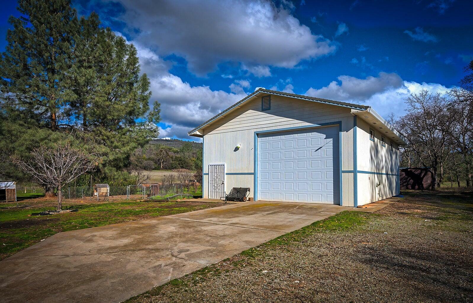 Property Photo:  5747 Wilson Hill Road  CA 96059 