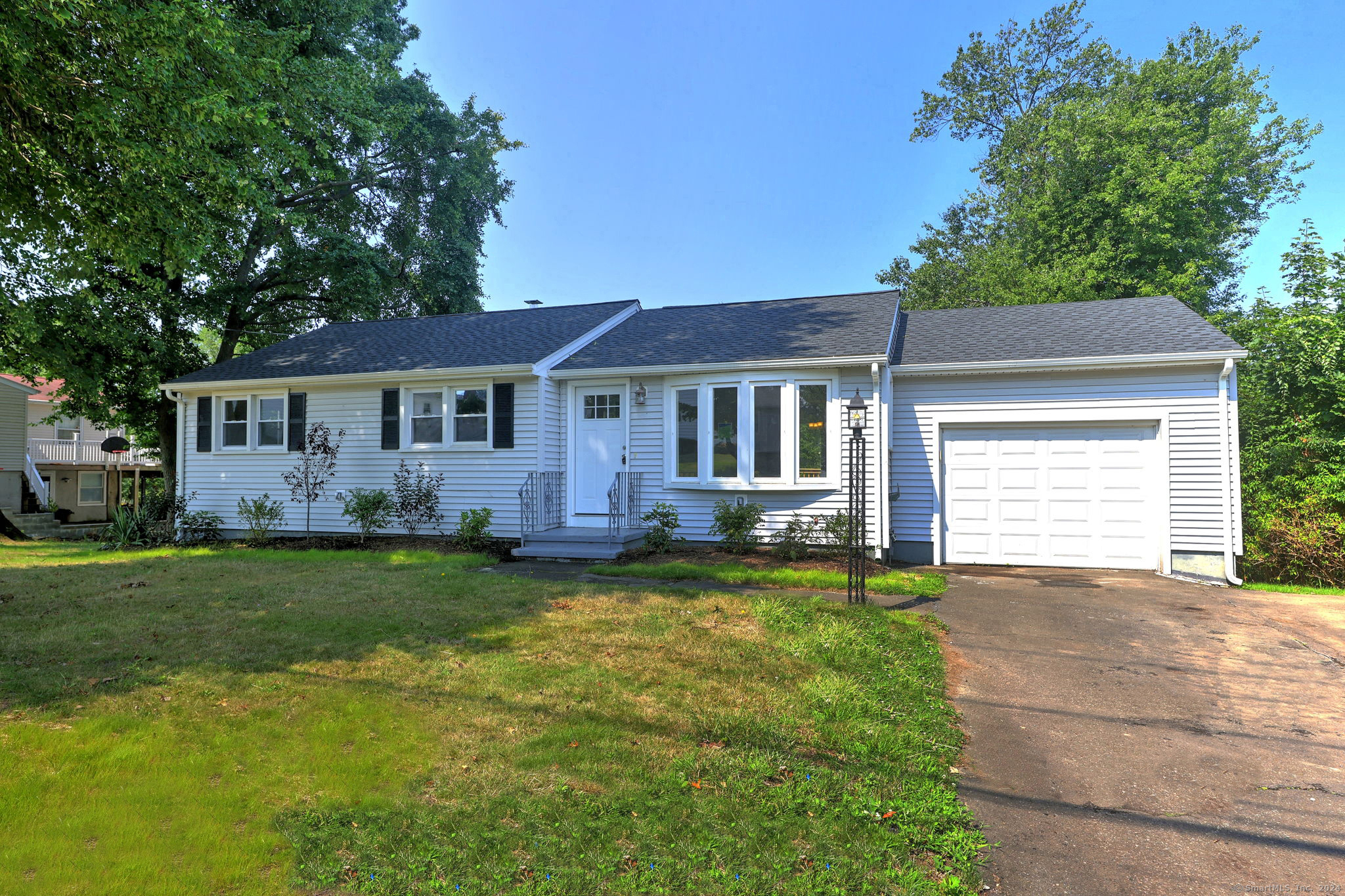 Property Photo:  130 Island Lane  CT 06516 