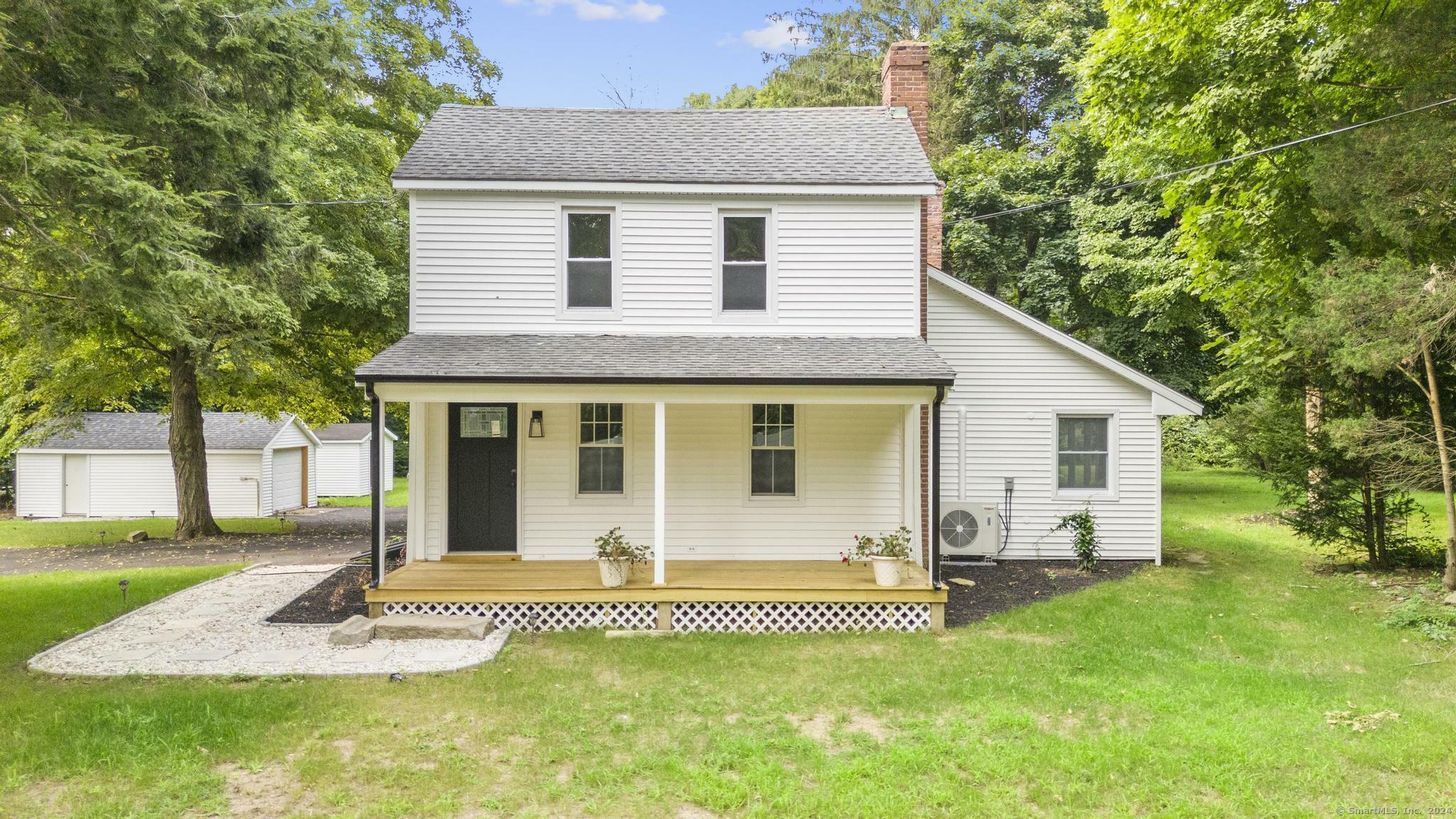 Property Photo:  7 Pond Circle  CT 06033 