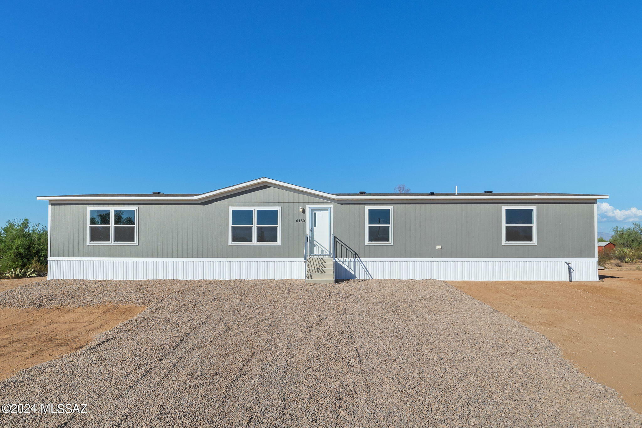 Property Photo: 6150 N Sanders Road AZ 85743