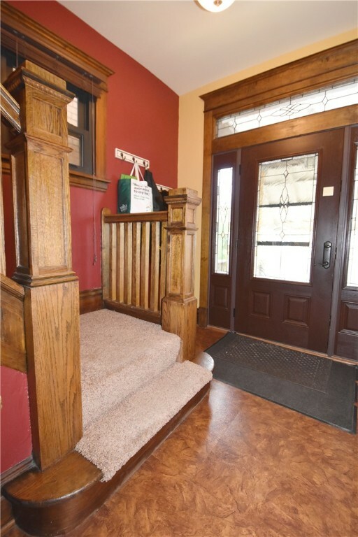 Property Photo:  122 Santron Ave  PA 15210 