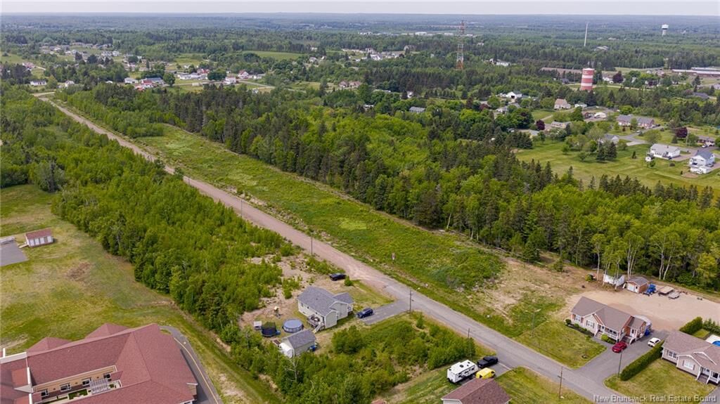 Property Photo:  4034sm6de8 Rue Alfreda  NB E1X 1B4 