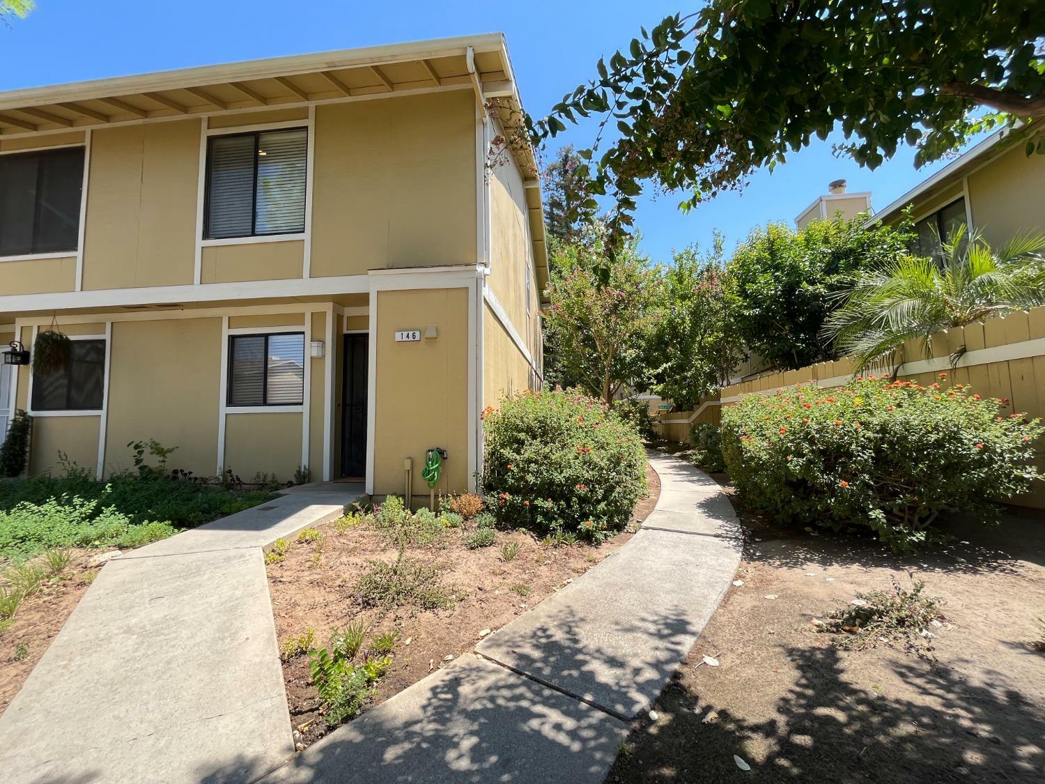 Property Photo:  4875 N Backer Avenue 146  CA 93726 