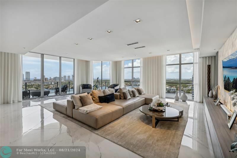 Property Photo:  17301 Biscayne Blvd Ph 7  FL 33160 