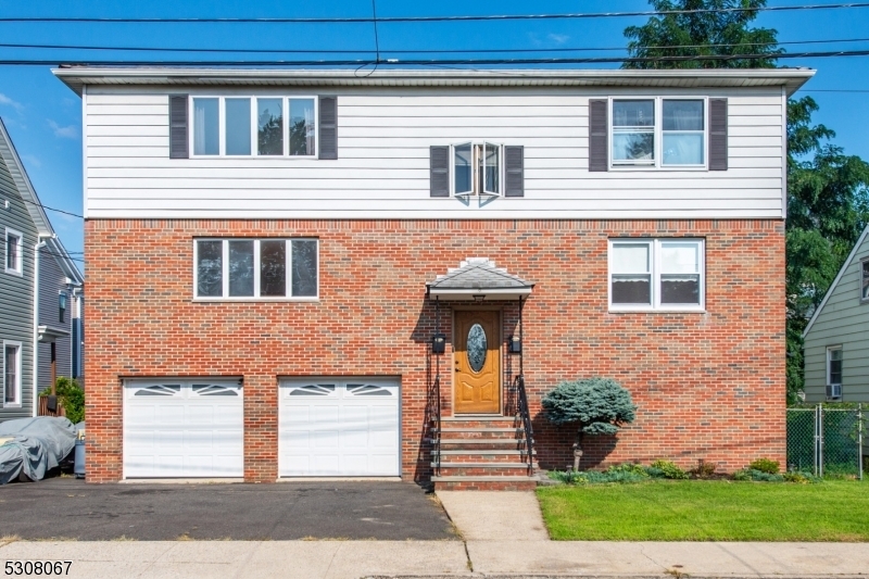 Property Photo:  6 Woodside Ave  NJ 07424 