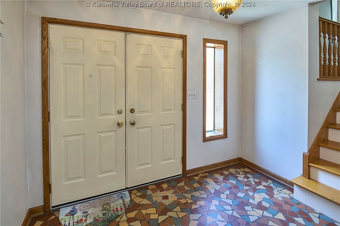 Property Photo:  1505 Village Drive  WV 25309 