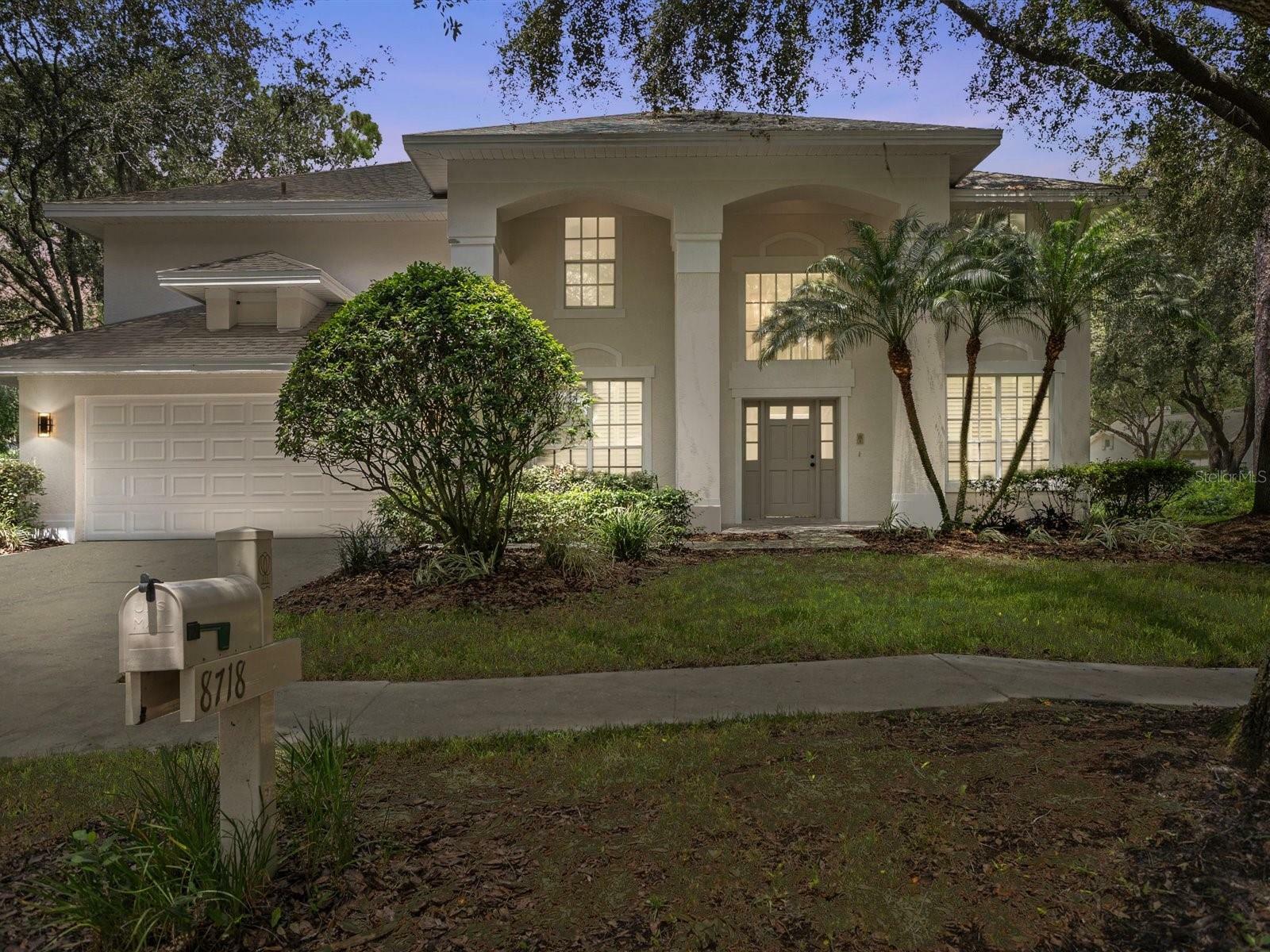 Property Photo:  8718 Hidden Green Lane  FL 33647 