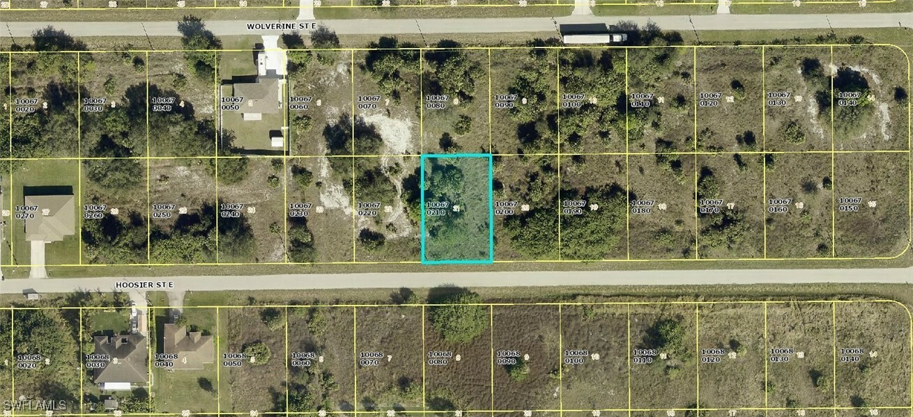 Property Photo:  821 Hoosier Street E  FL 33974 