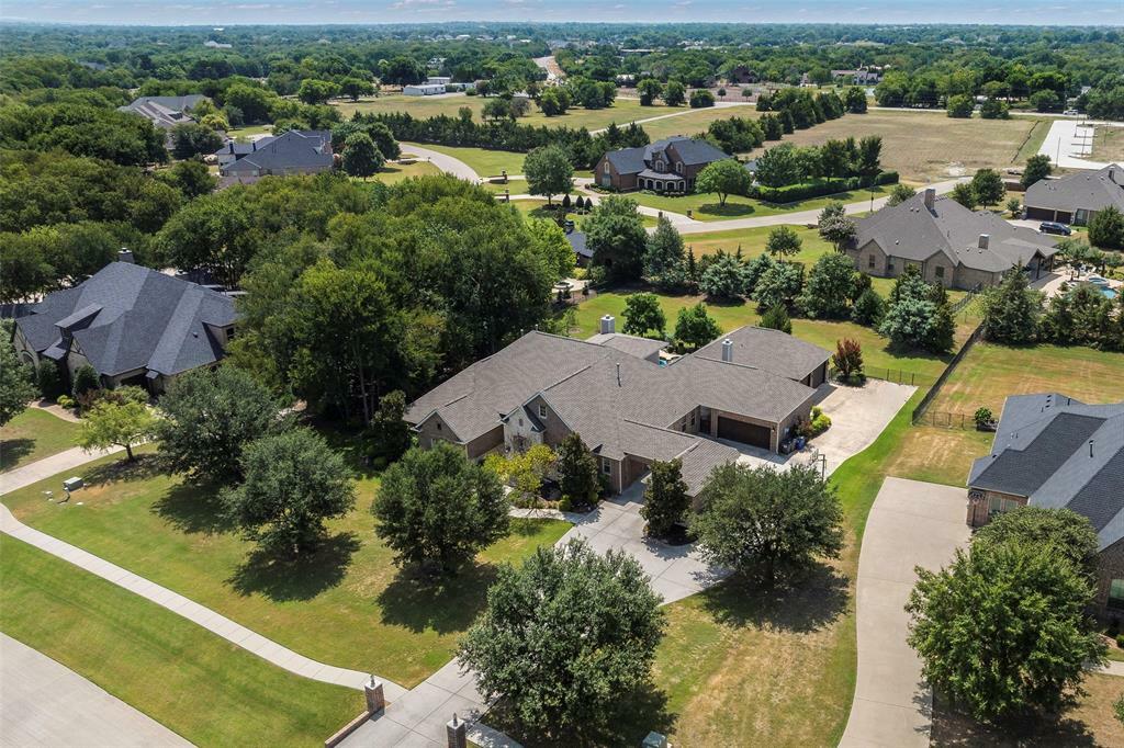 Property Photo:  2706 Wolf Creek Drive  TX 75002 