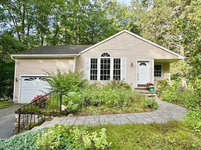 Property Photo:  91 Easthampton Rd  MA 01027 