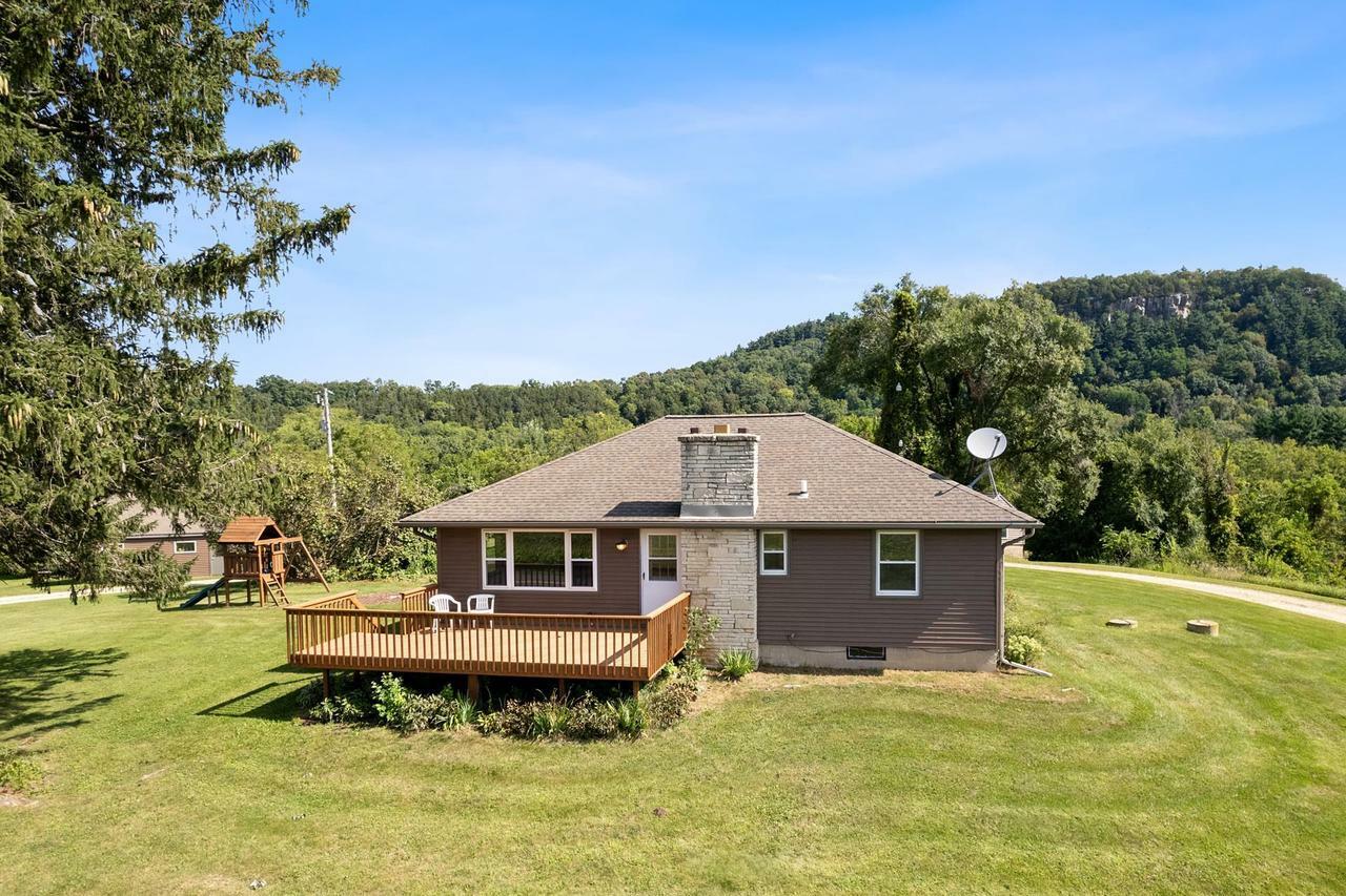 Property Photo:  W12206 County Road J  WI 53555 